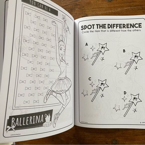 Bundle of 3 Crayola/ Barbie/ Paw Patrol Coloring Books NEW - Picture 7 of 16